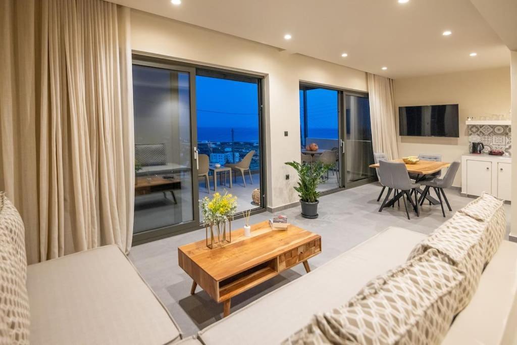 Pearl Suites And Villa Tinos ภายนอก รูปภาพ