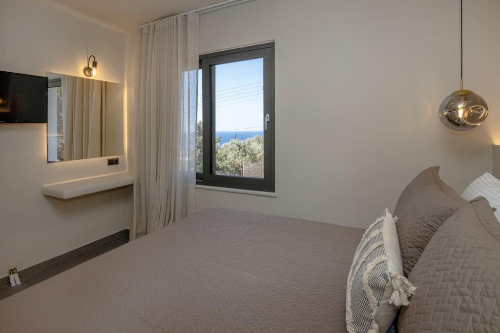Pearl Suites And Villa Tinos ภายนอก รูปภาพ