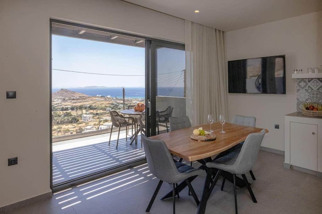 Pearl Suites And Villa Tinos ภายนอก รูปภาพ