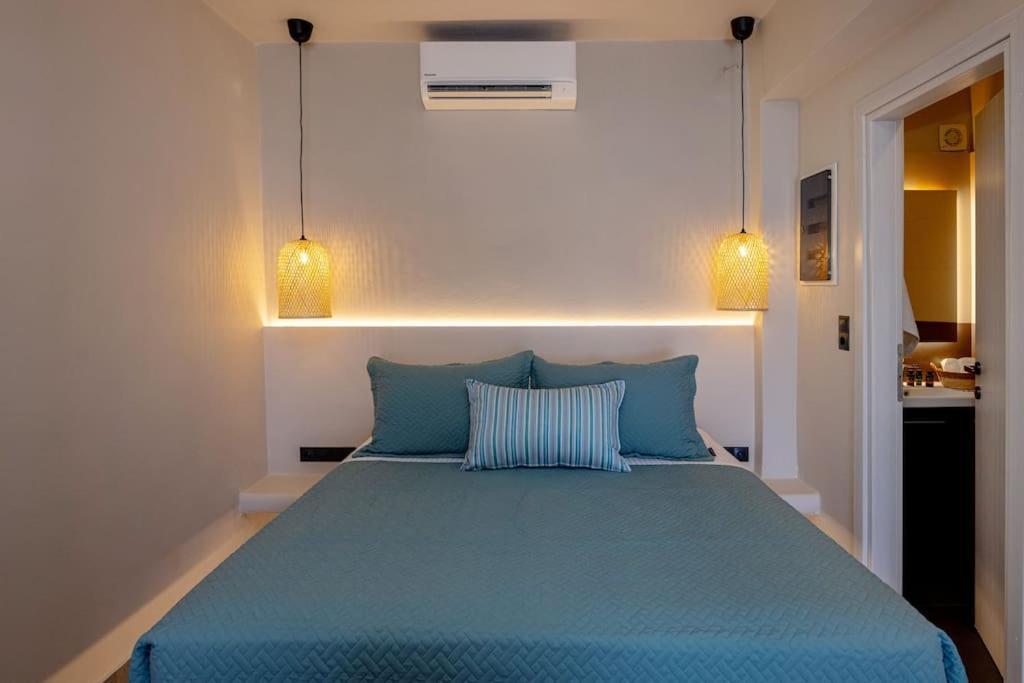 Pearl Suites And Villa Tinos ภายนอก รูปภาพ