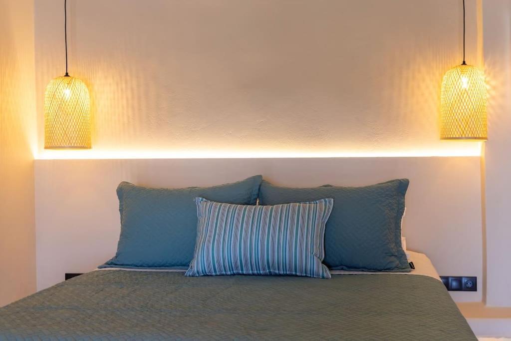 Pearl Suites And Villa Tinos ภายนอก รูปภาพ